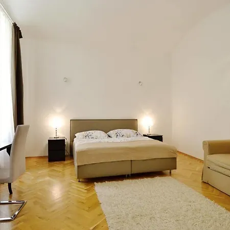 Apartamento Hybernska